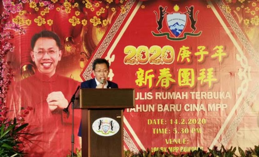 砂拉越地方政府与房屋部长拿督斯里沈桂贤，未来地方议会将闭路电视监控系统提升至无人机巡视。