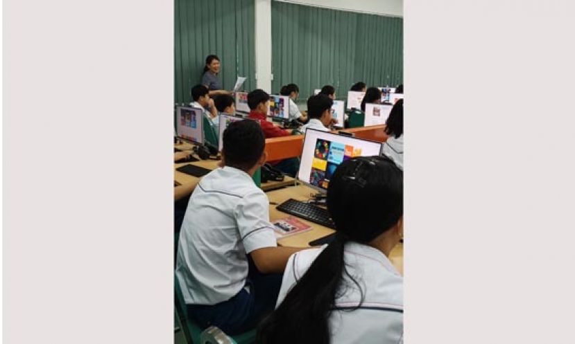 程珊老师引领学生一同关注全球议题。