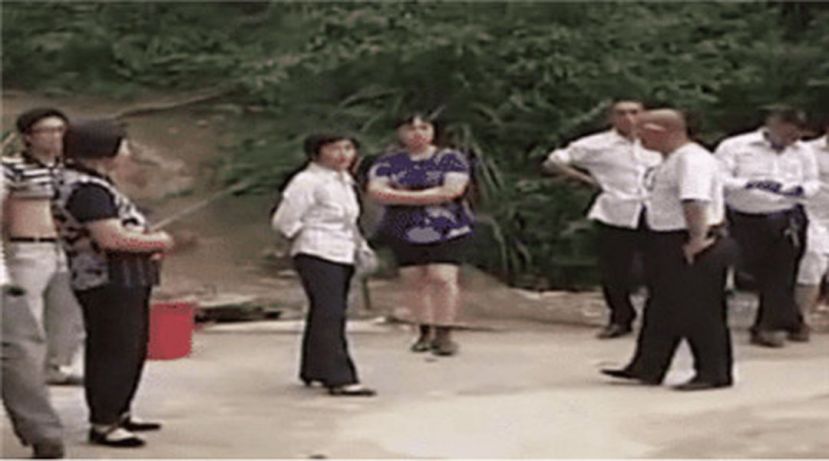 孙先生带着调解人员上门，最后两方不欢而散。