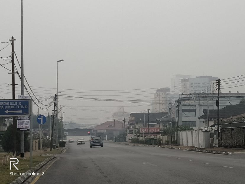 砂拉越津贴华小董事会联合总会促请属下成员学校依据联邦教育部指示是否停课。
