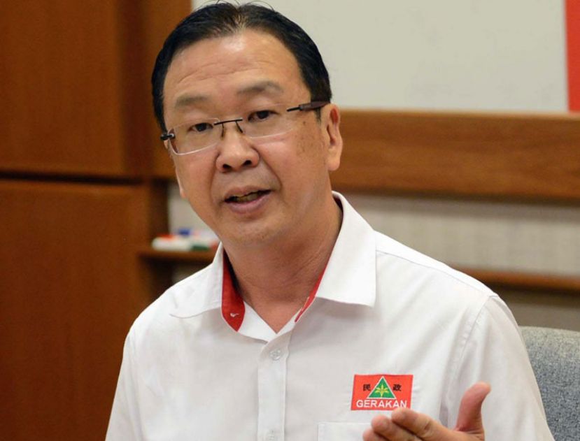 民政党主席拿督刘华才。